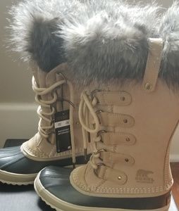 Sorel Joan of Arctic Oatmeal Boots Sz 6